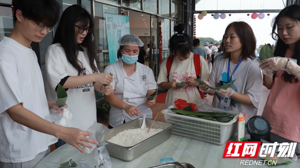 图片2.jpg 图片2.jpg