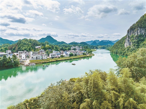 保靖县毛沟镇略水村的山水风光。(资料照片)彭璟 摄.jpg 保靖县毛沟镇略水村的山水风光。(资料照片)彭璟 摄.jpg