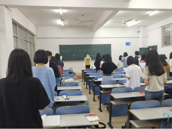 外语学院举行2019年“经典咏传”外文经典诵读活动 湖南理工学院新闻网