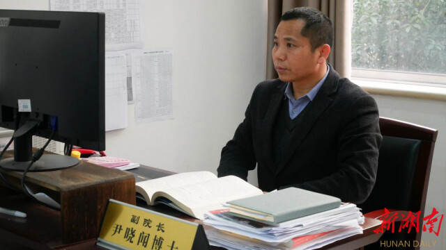 义勇伸手救生命！湖南理工学院教师勇救落水女孩